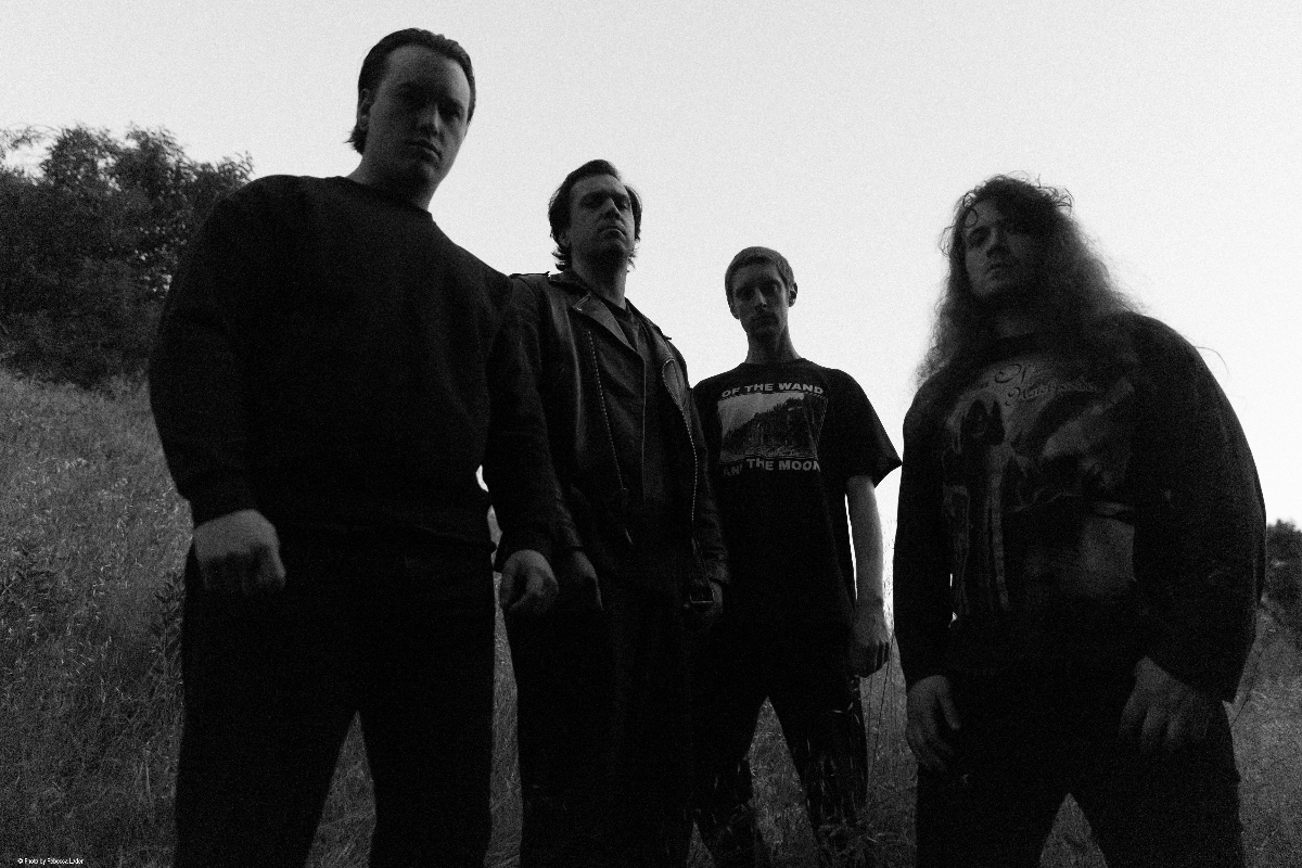 UPON STONE – annunciano la firma con Century Media Records