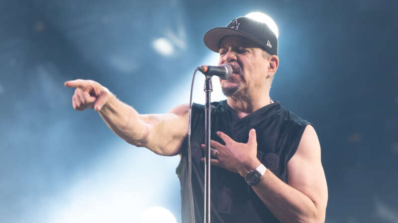 BODY COUNT – pubblicano la loro reinterpretazione di “Comfortably Numb” con la partecipazione dello stesso David Gilmour