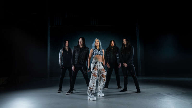 ARCH ENEMY – annunciano il nuovo disco “Blood Dynasty”