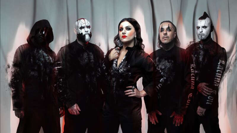 LACUNA COIL – il nuovo singolo “Hosting The Shadow” feat. Randy Blythe