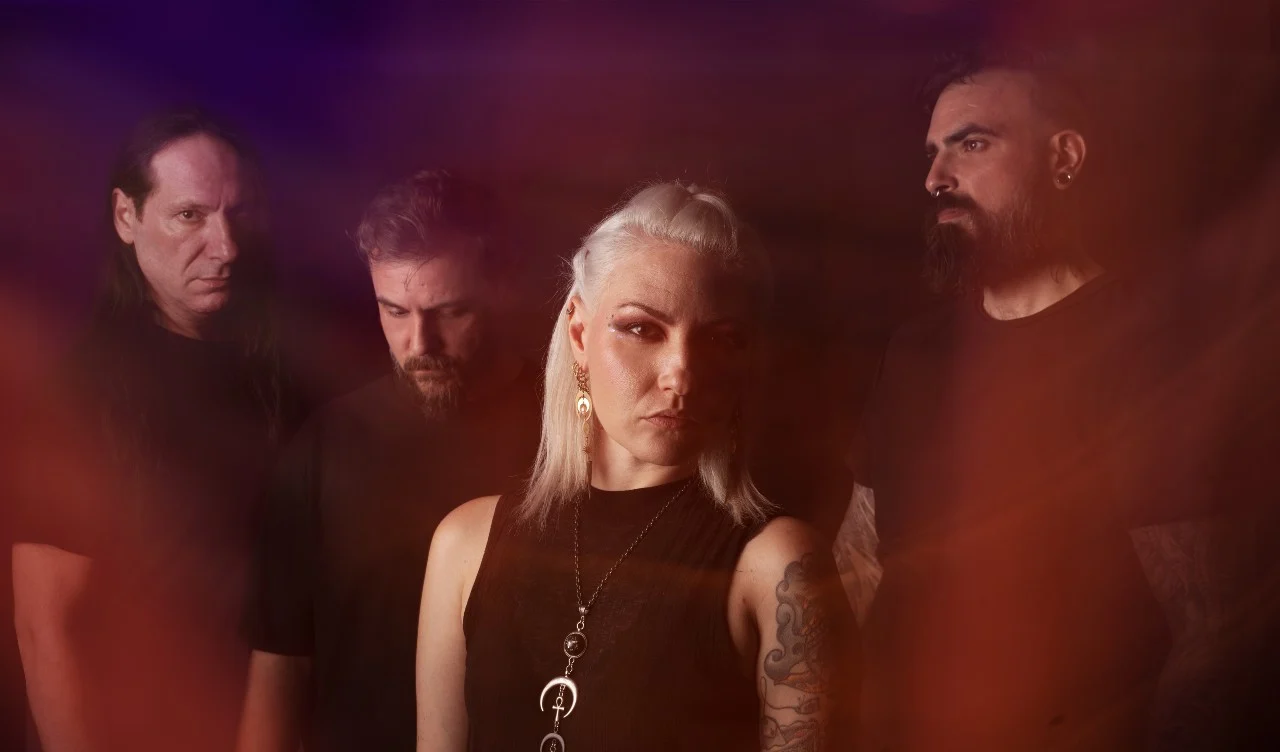 INNO – il gruppo dark metal italiano presenta la nuova cantante Tiziana De Amicis