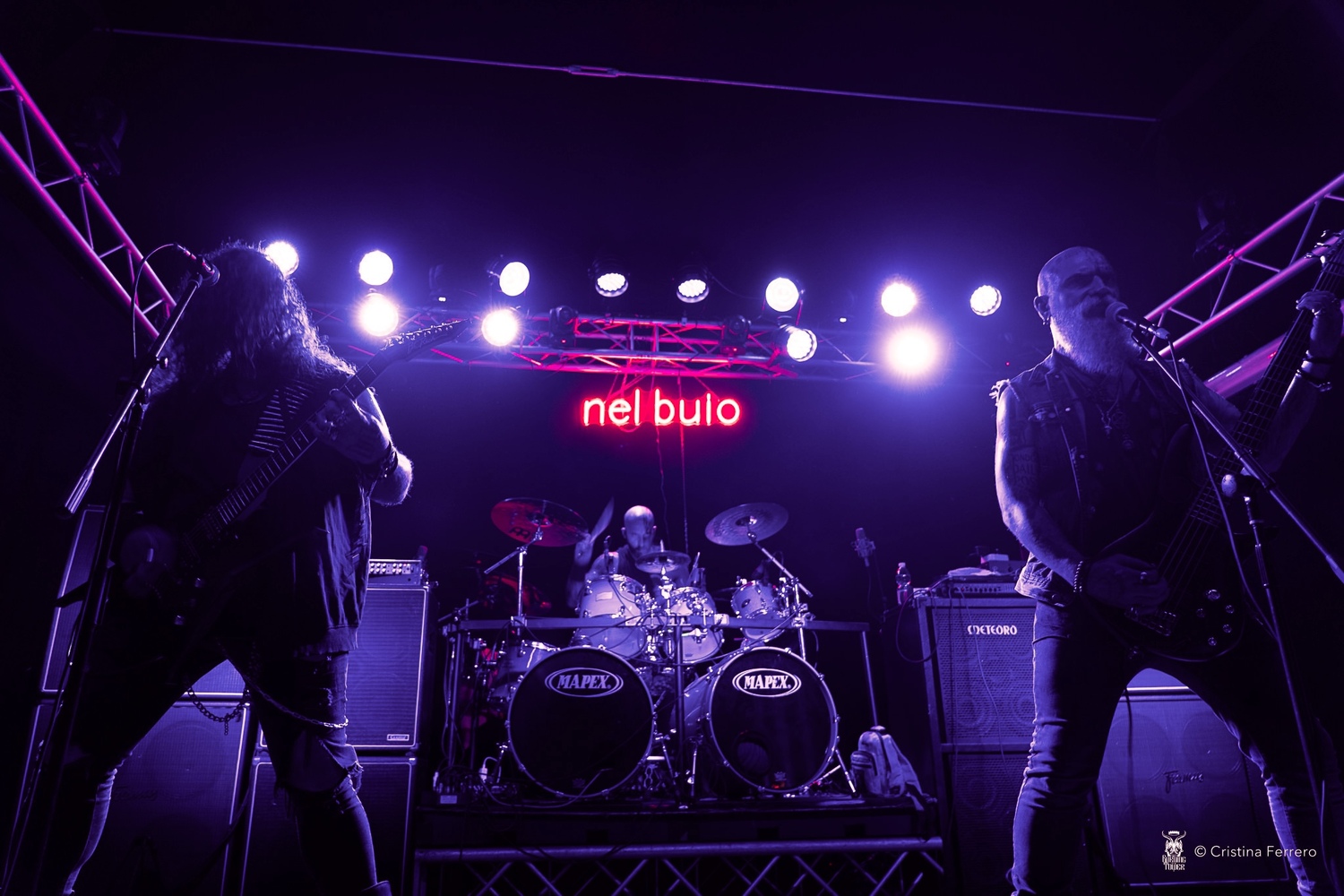 NEL BUIO – guarda il live video di “Nel Buio”