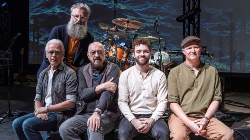 JETHRO TULL – annunciano il nuovo album “Curious Ruminant”; guarda il video della title-track